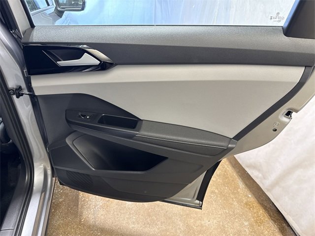 Used 2024 Volkswagen Taos S image 23