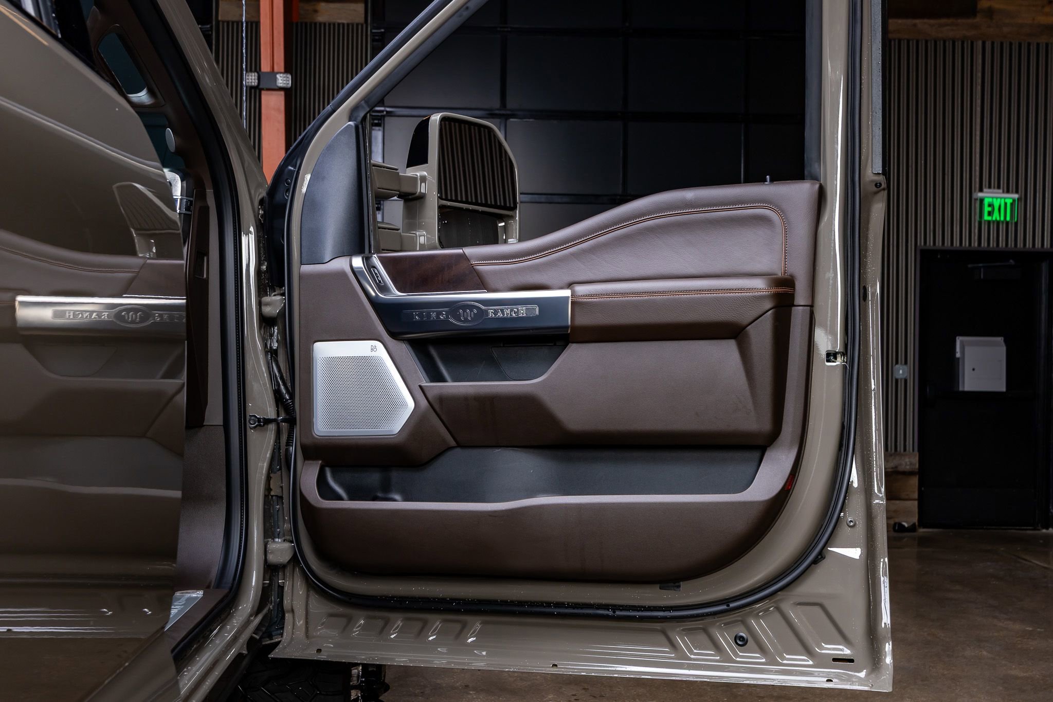 Used 2026 Ford F350 King Ranch w/ Chrome Package AWD/4WD image 37