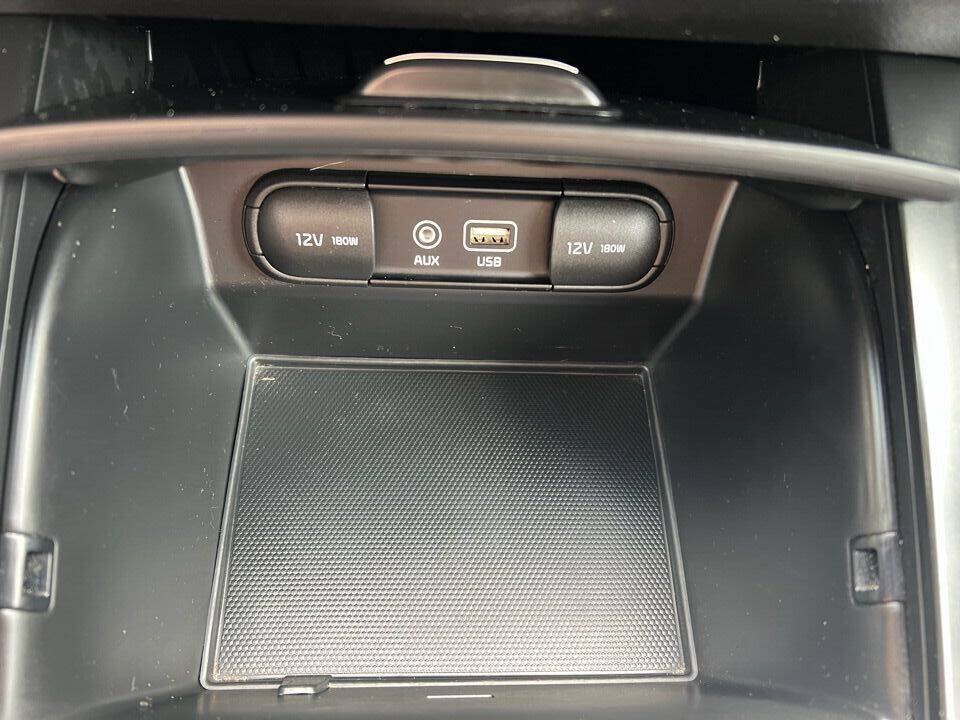 Used 2017 Kia Sorento L FWD image 18