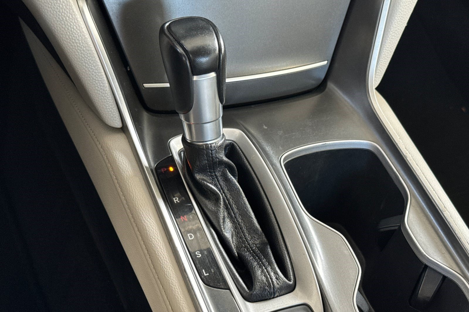 Used 2018 Honda Accord EX-L image 26
