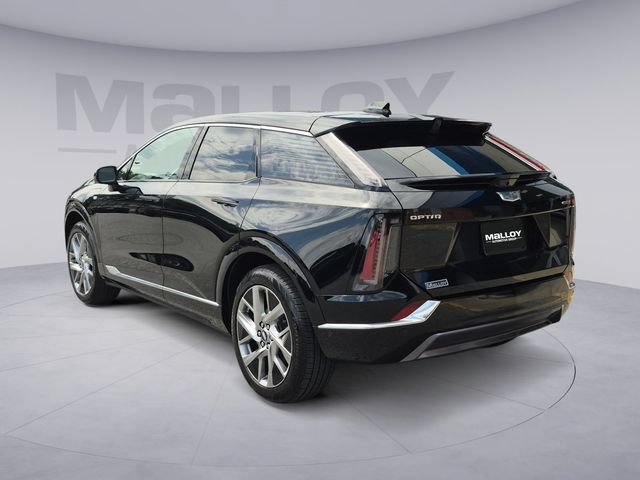 Used 2026 Cadillac Optiq Luxury 1 w/ LPO, Floor Liner Package RWD image 3