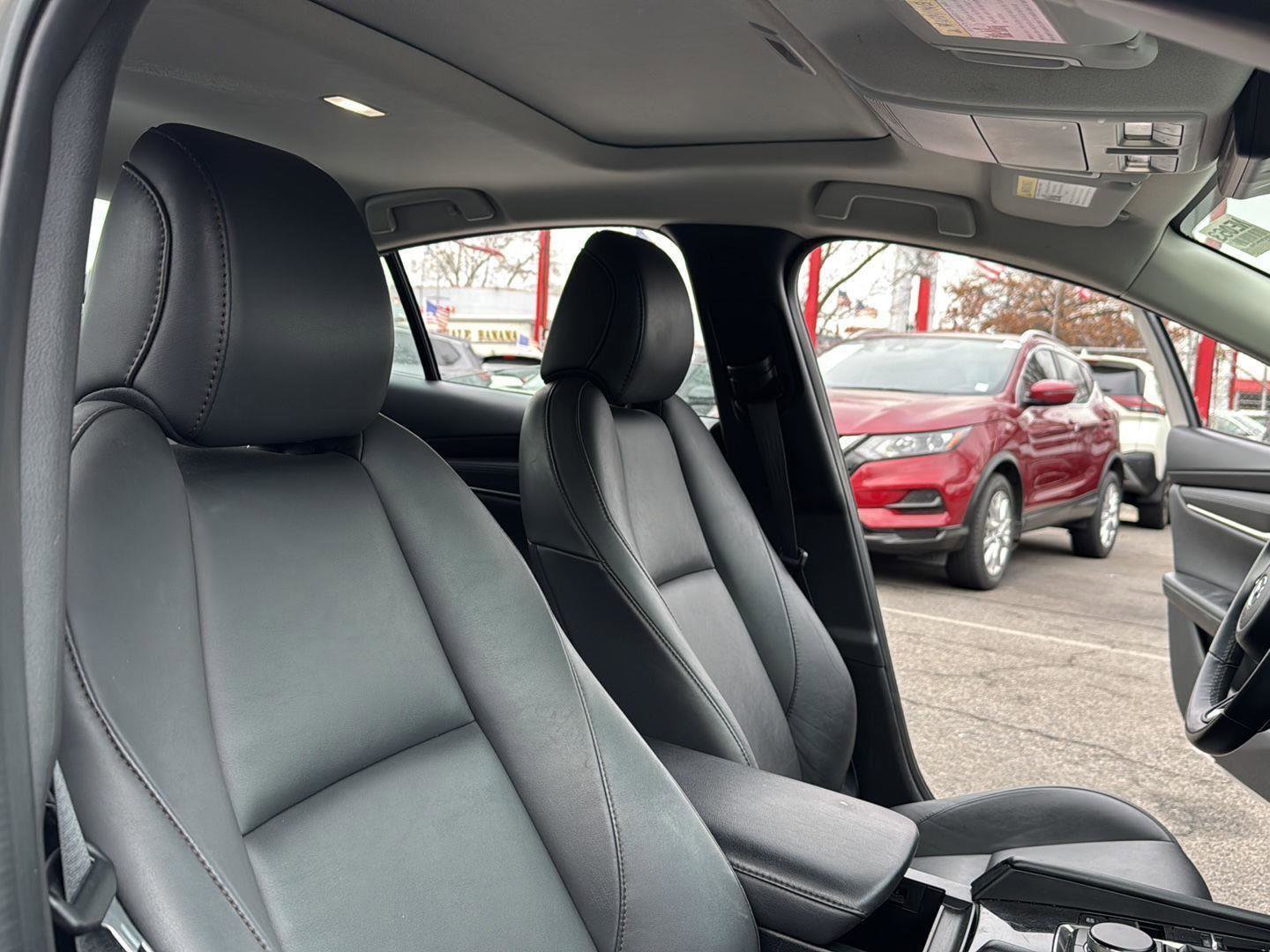 Used 2024 MAZDA MAZDA3 s image 34