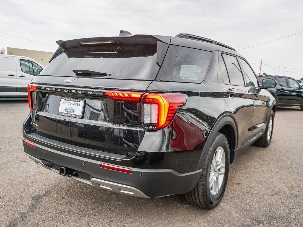 New 2026 Ford Explorer Active w/ Active Comfort Package RWD image 6