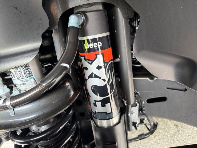 New 2025 Jeep Gladiator Mojave w/ Steel Bumper Group image 11