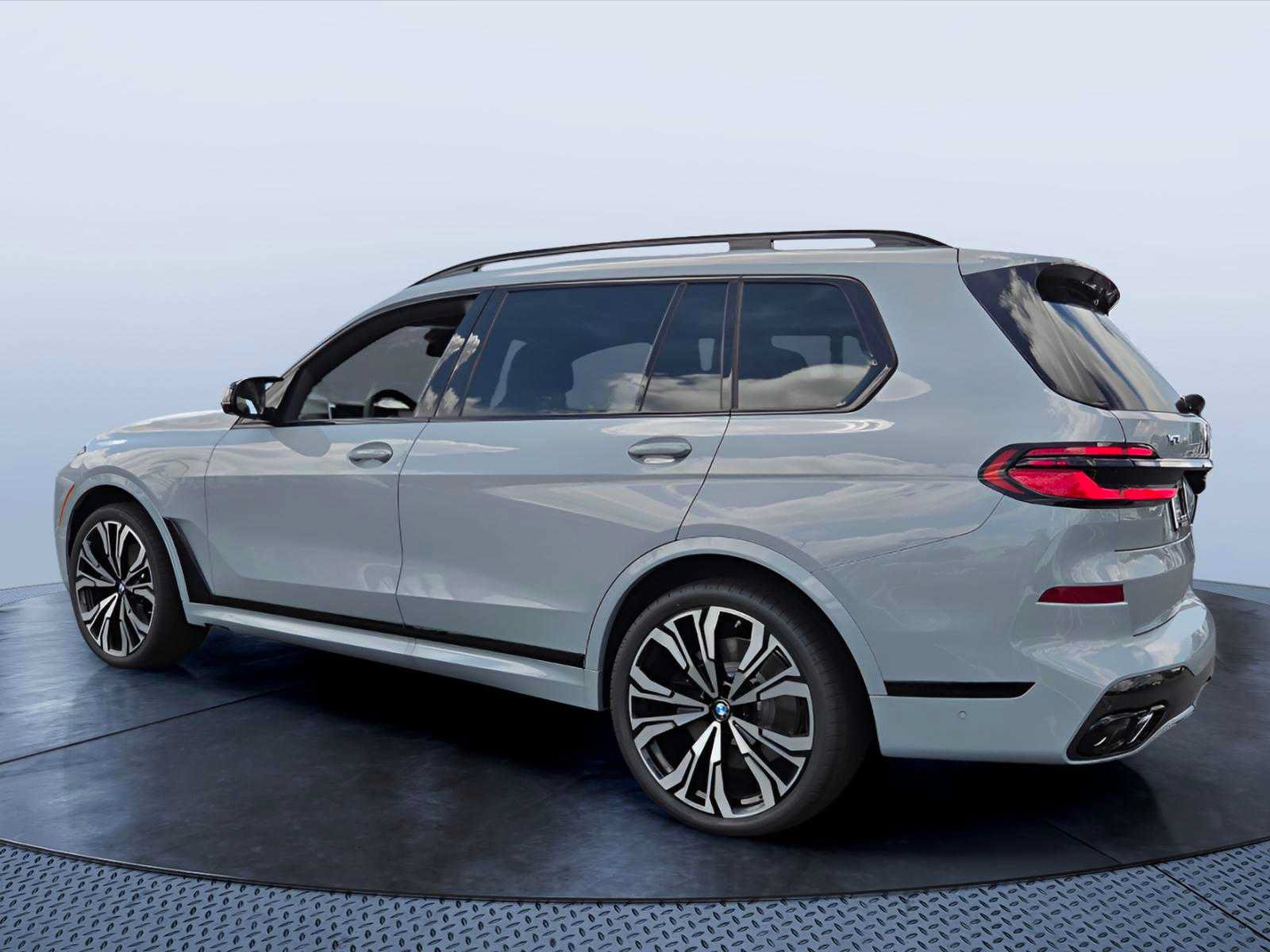 New 2027 BMW X7 M60i AWD/4WD image 4