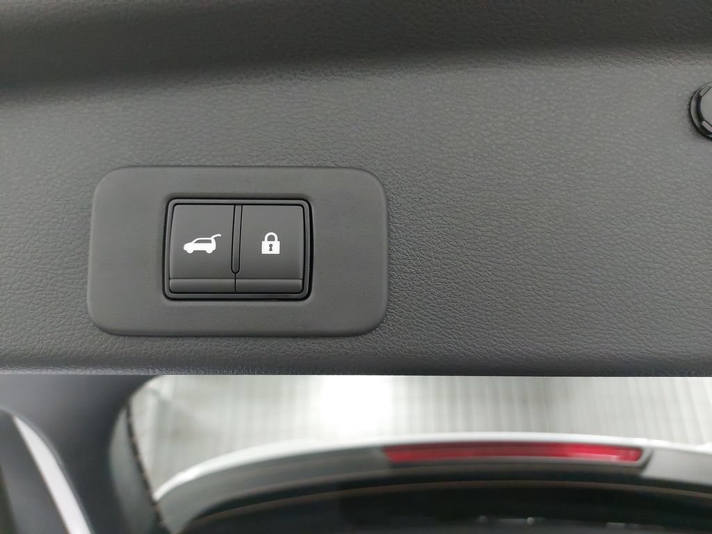 Used 2025 Nissan Murano SV AWD/4WD image 13