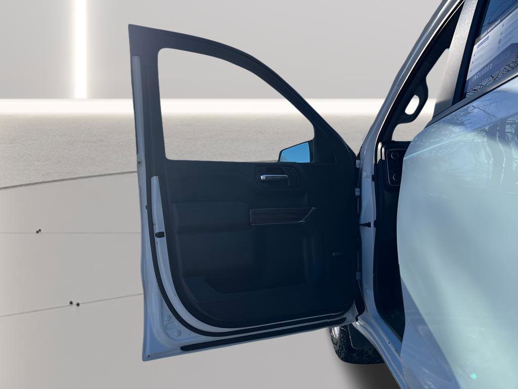 Used 2020 Chevrolet Silverado 1500 RST w/ Diesel Off-Road Package image 18