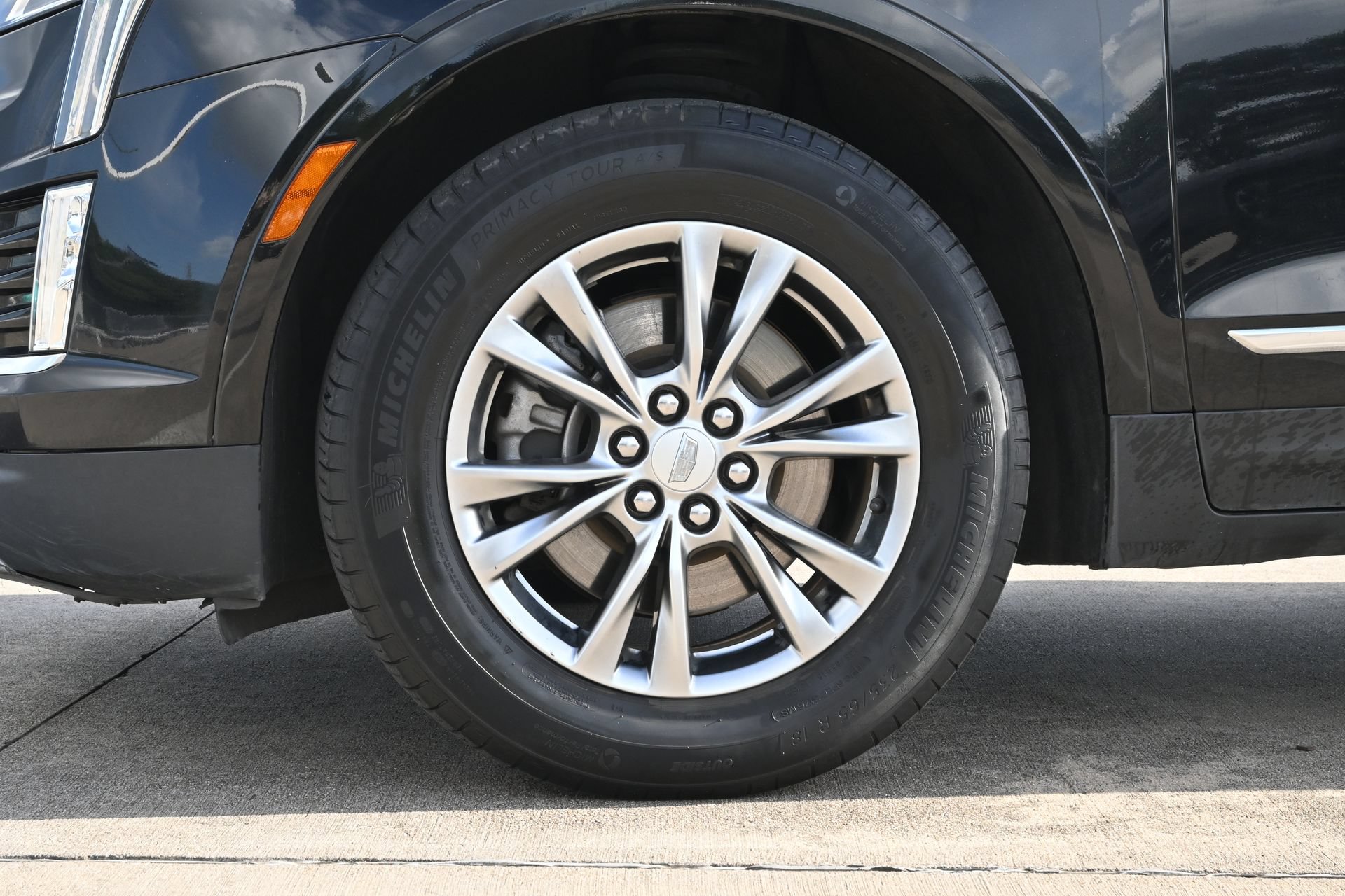 Used 2023 Cadillac XT5 Premium Luxury FWD image 29