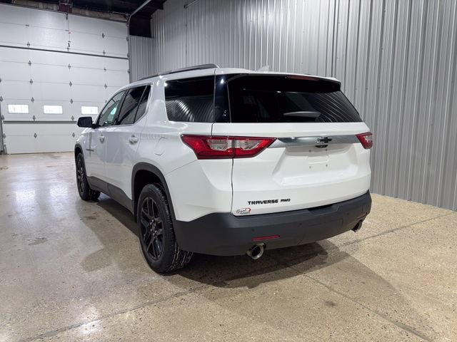Used 2020 Chevrolet Traverse LT w/ LPO, Midnight Edition image 3
