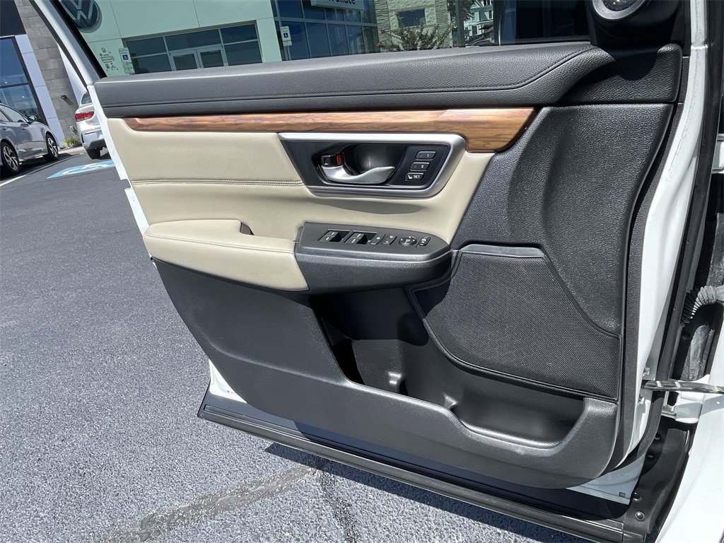 Used 2020 Honda CR-V Touring image 21