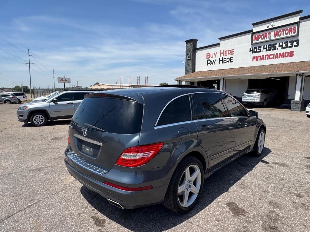 Used 2011 Mercedes-Benz R 350 4MATIC image 7