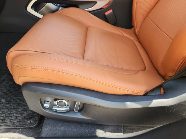 Used 2026 Jaguar F-PACE R-Dynamic S image 18
