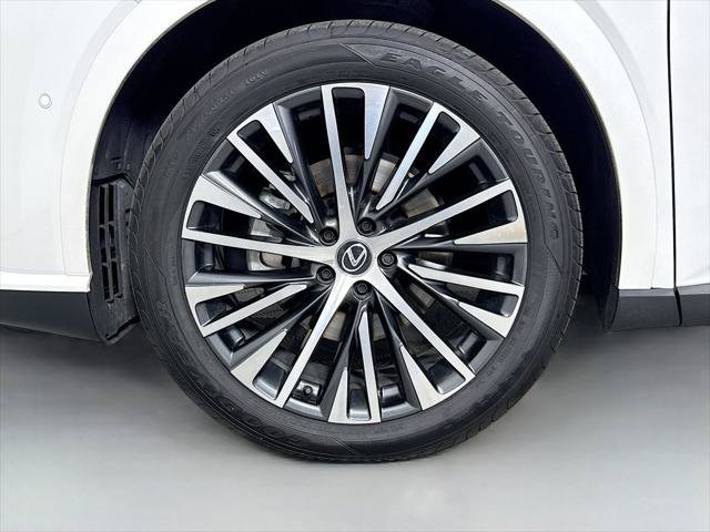 Certified 2025 Lexus RX 350 Premium Plus w/ Convenience Package FWD image 33
