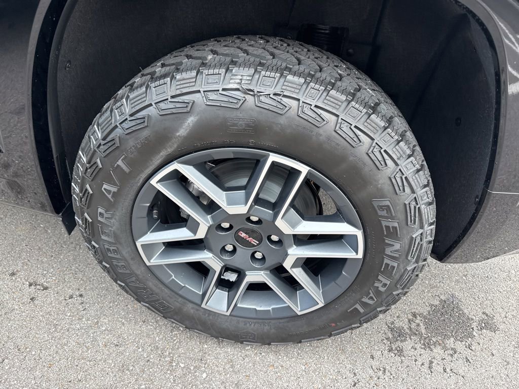 New 2026 GMC Terrain AT4 image 37