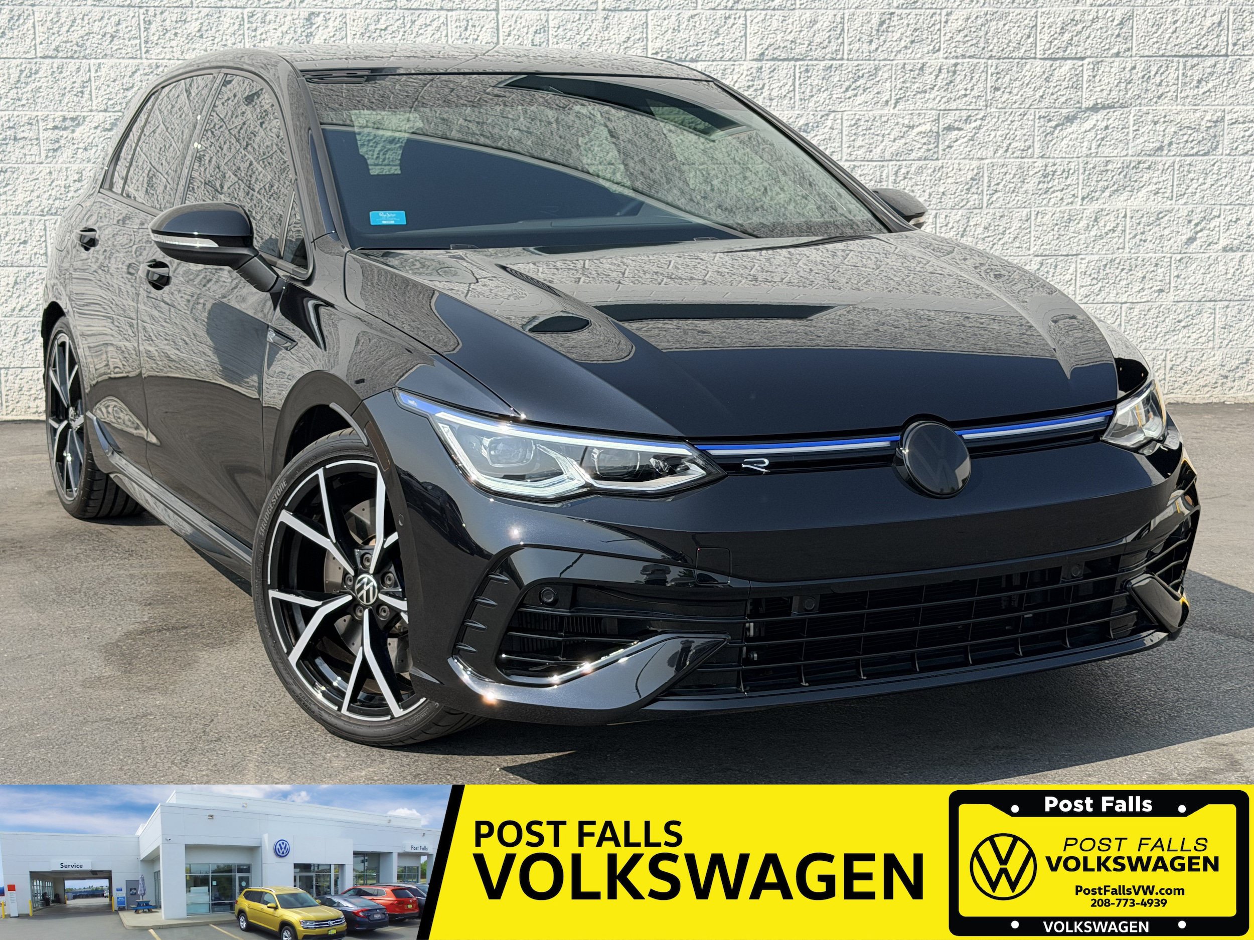 Used 2024 Volkswagen Golf R AWD/4WD image 1