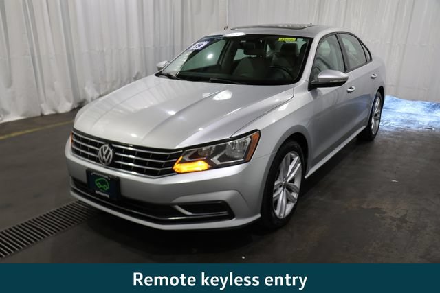 Used 2019 Volkswagen Passat 2.0T Wolfsburg FWD image 6