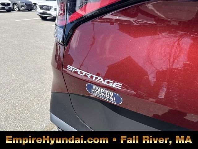 Used 2023 Kia Sportage X-Line image 5