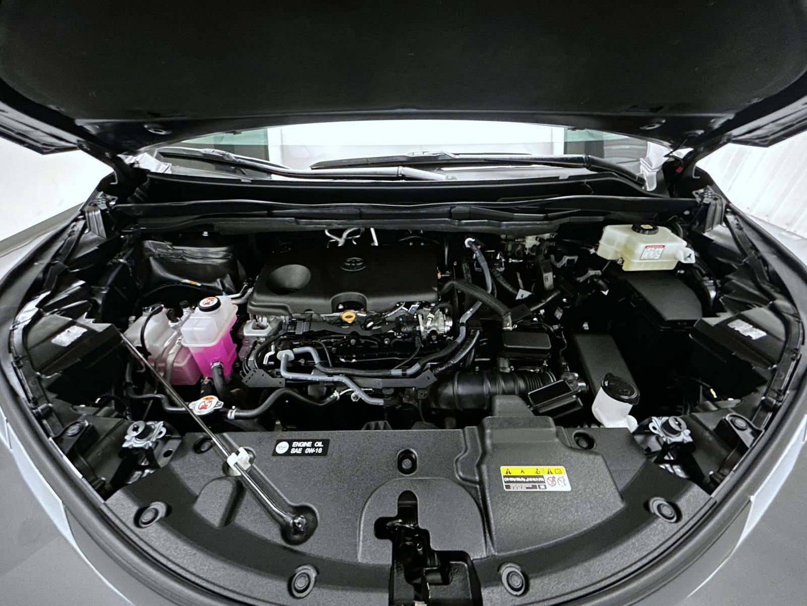 Used 2025 Toyota Sienna LE FWD image 23