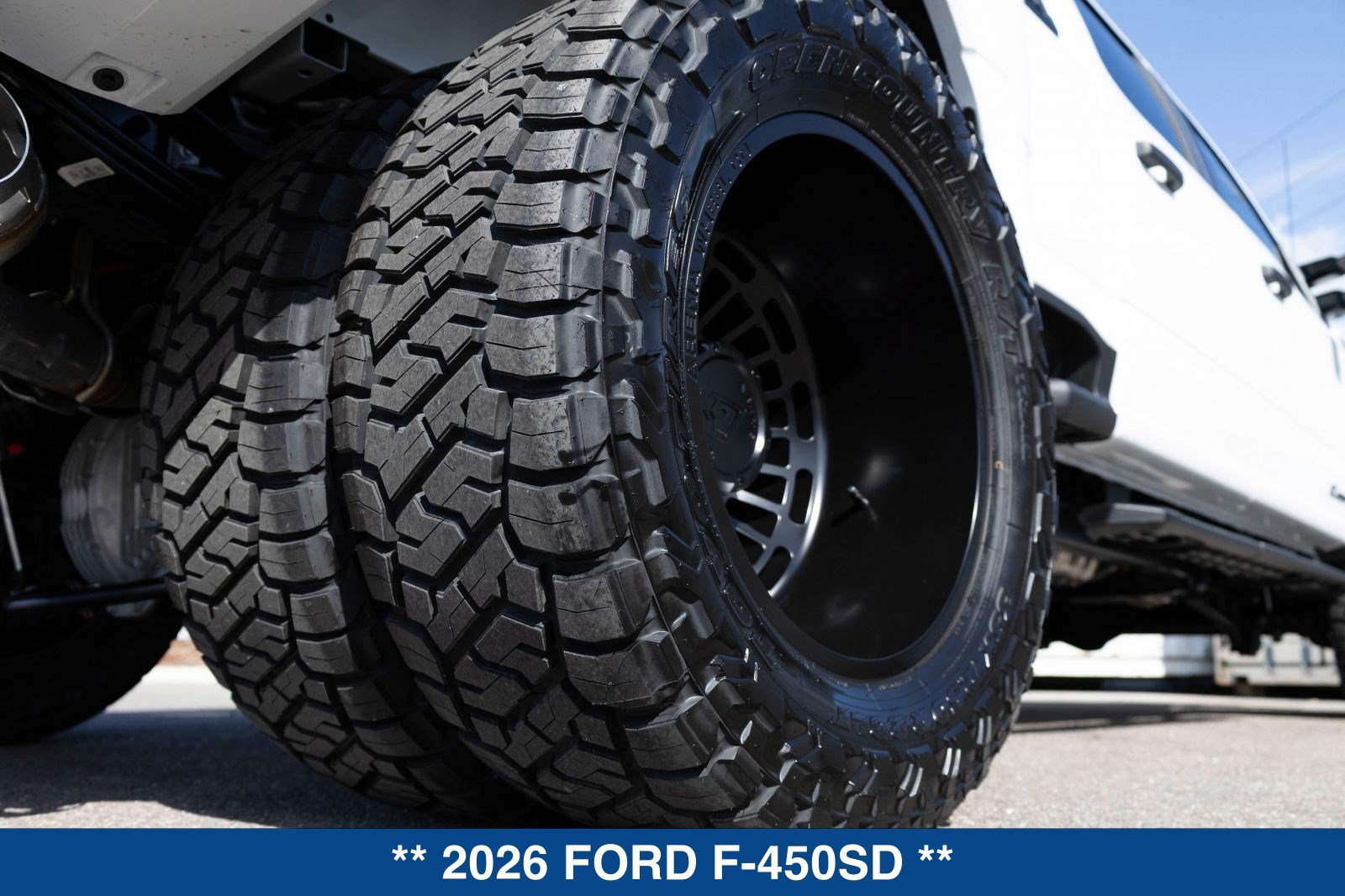 New 2026 Ford F450 XL w/ FX4 Off-Road Package AWD/4WD image 27