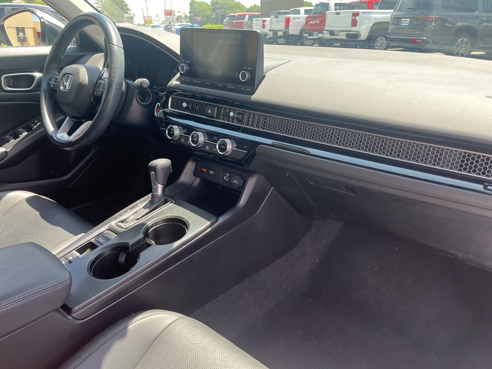Used 2024 Honda Civic EX-L image 18