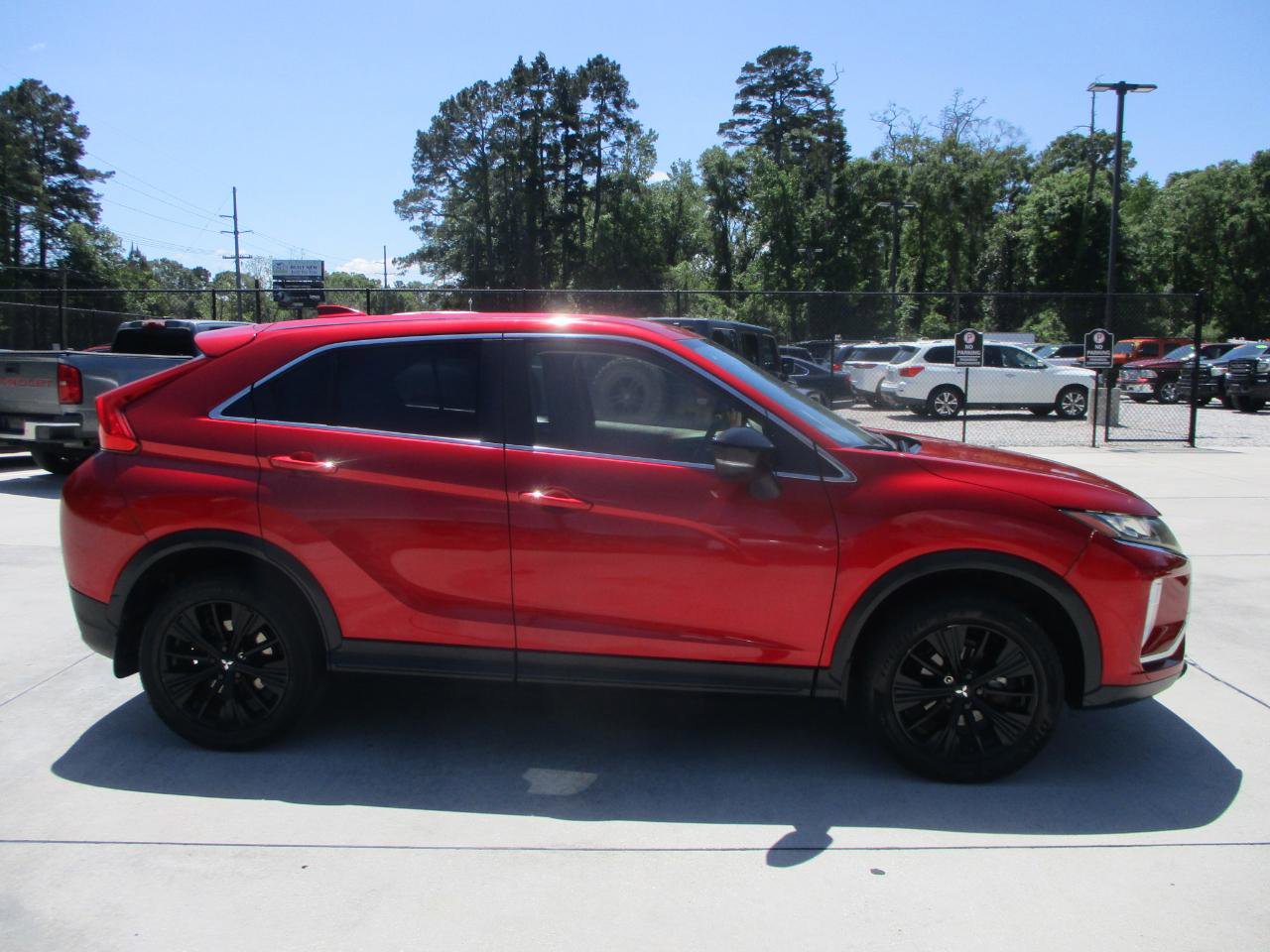 Used 2019 Mitsubishi Eclipse Cross LE image 8