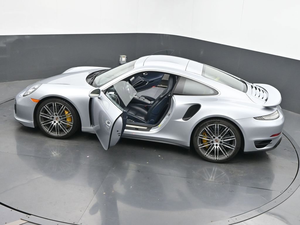 Used 2014 Porsche 911 Turbo S w/ Light Design Package image 58