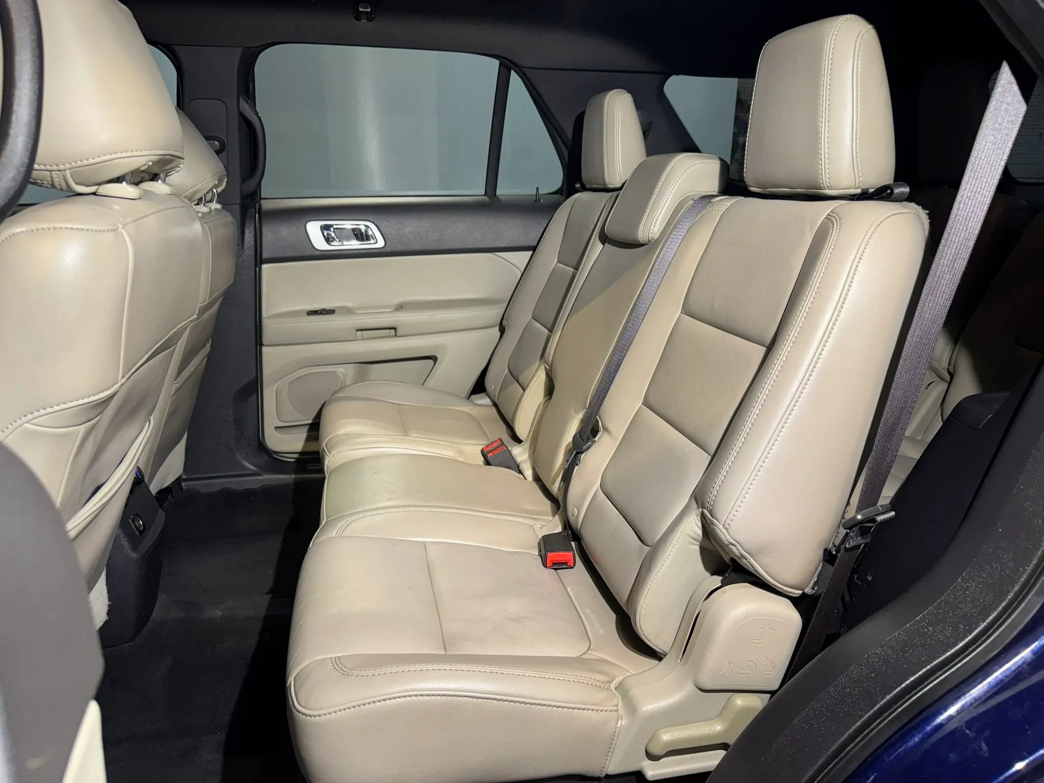 Used 2011 Ford Explorer XLT w/ 202A Rapid Spec Order Code FWD image 23