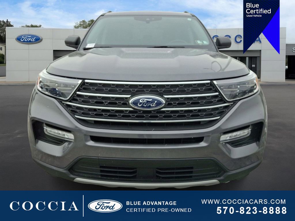 Certified 2022 Ford Explorer XLT w/ Equipment Group 202A image 2