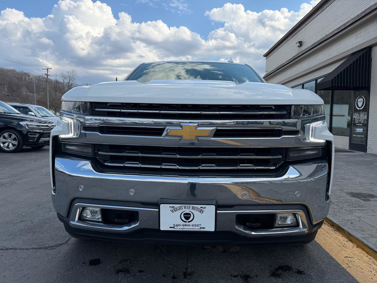 Used 2021 Chevrolet Silverado 1500 LTZ AWD/4WD image 7