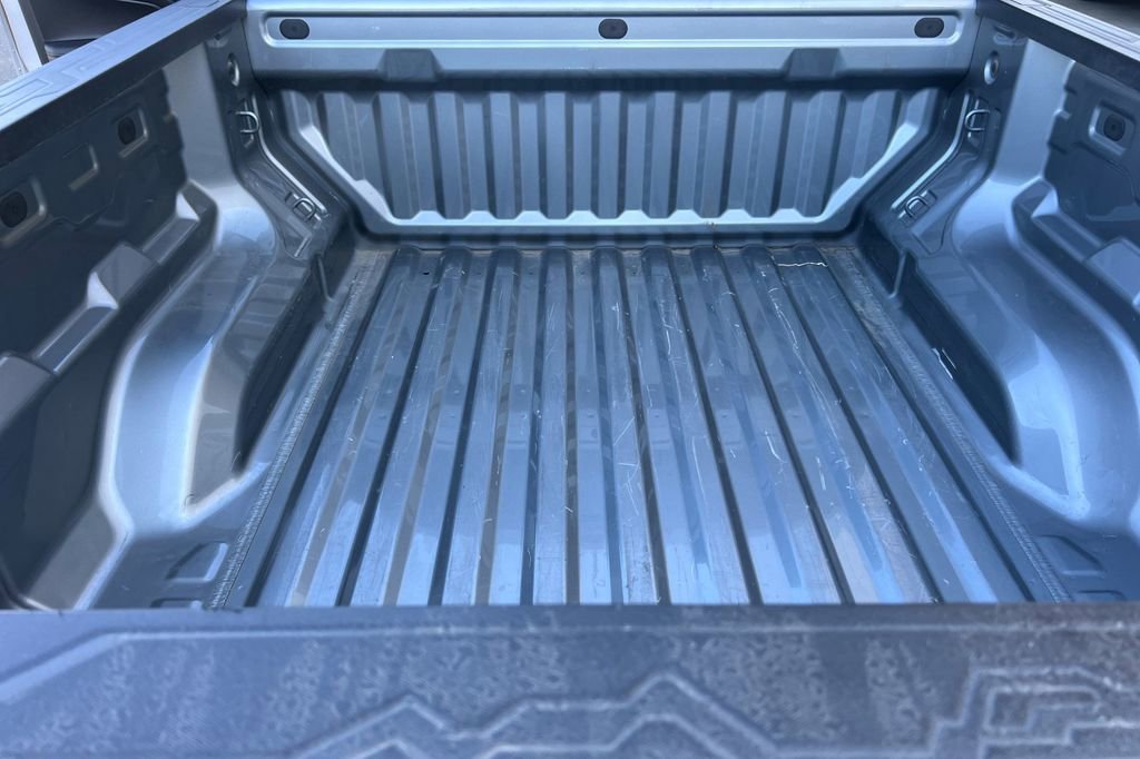 Used 2023 Chevrolet Colorado LT w/ LT Convenience Package II image 18