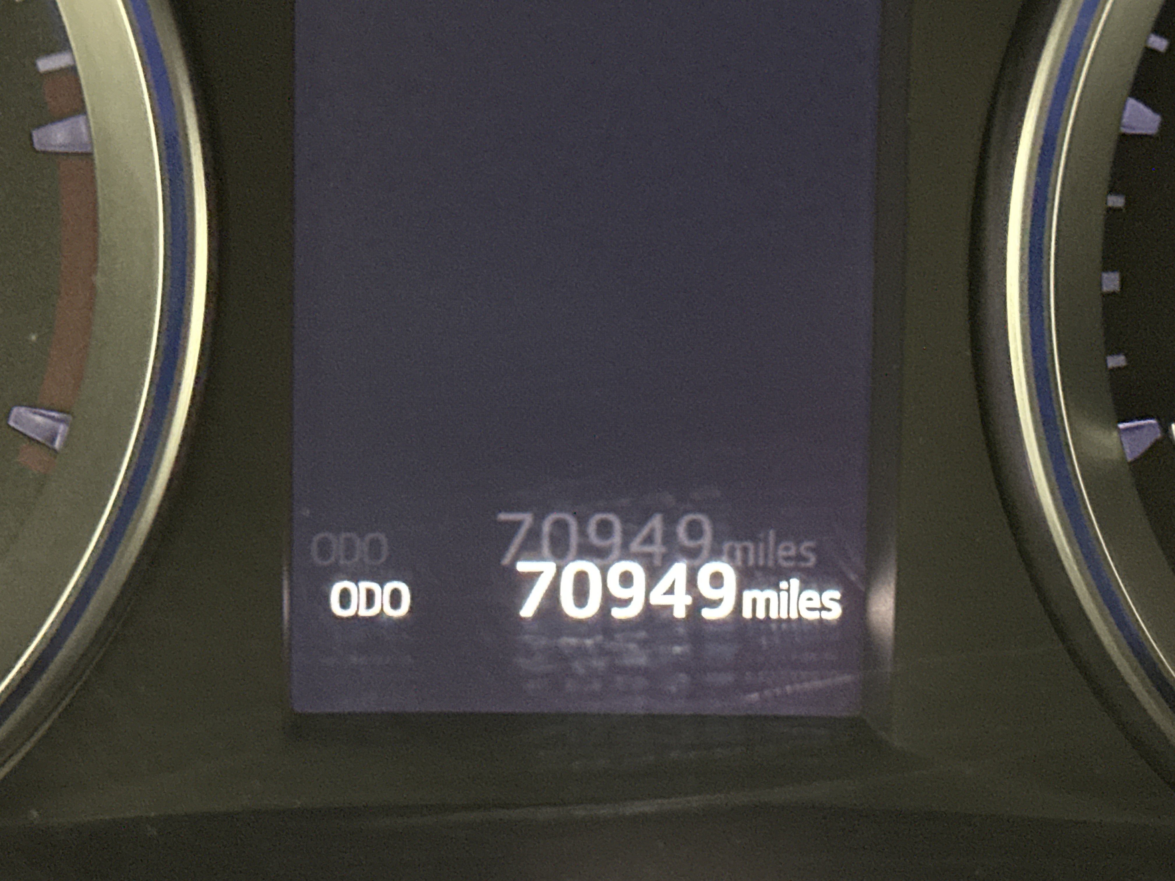 Used 2019 Toyota Highlander AWD V6 image 13