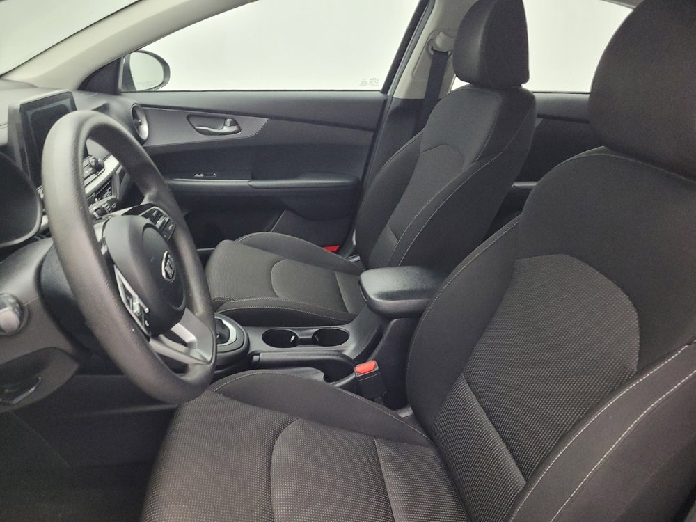 Used 2021 Kia Forte LXS image 17