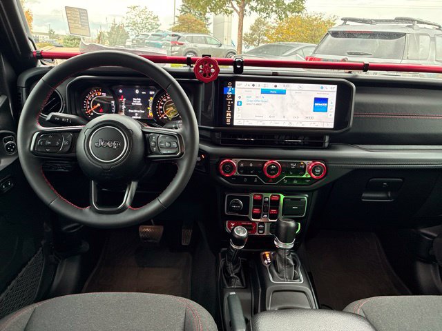 Used 2024 Jeep Gladiator Rubicon w/ Technology Group AWD/4WD image 26