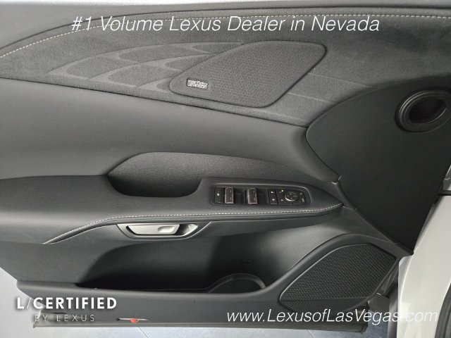 Used 2023 Lexus RX 350 FWD w/ Accessory Package image 29
