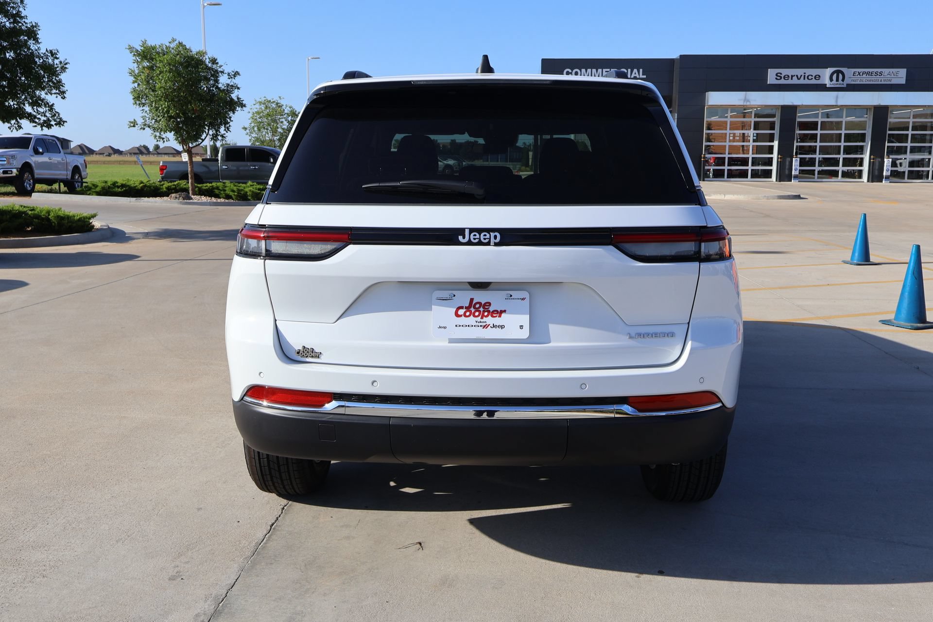 New 2026 Jeep Grand Cherokee Laredo RWD image 20