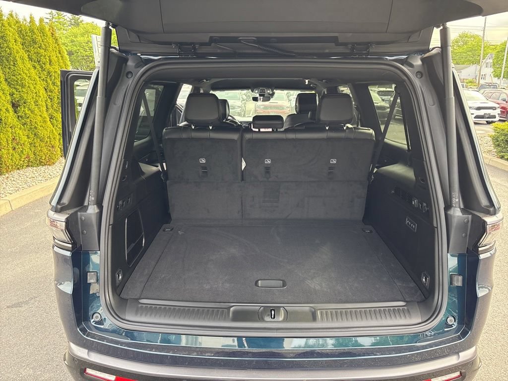 New 2026 Jeep Grand Wagoneer L Limited AWD/4WD image 21