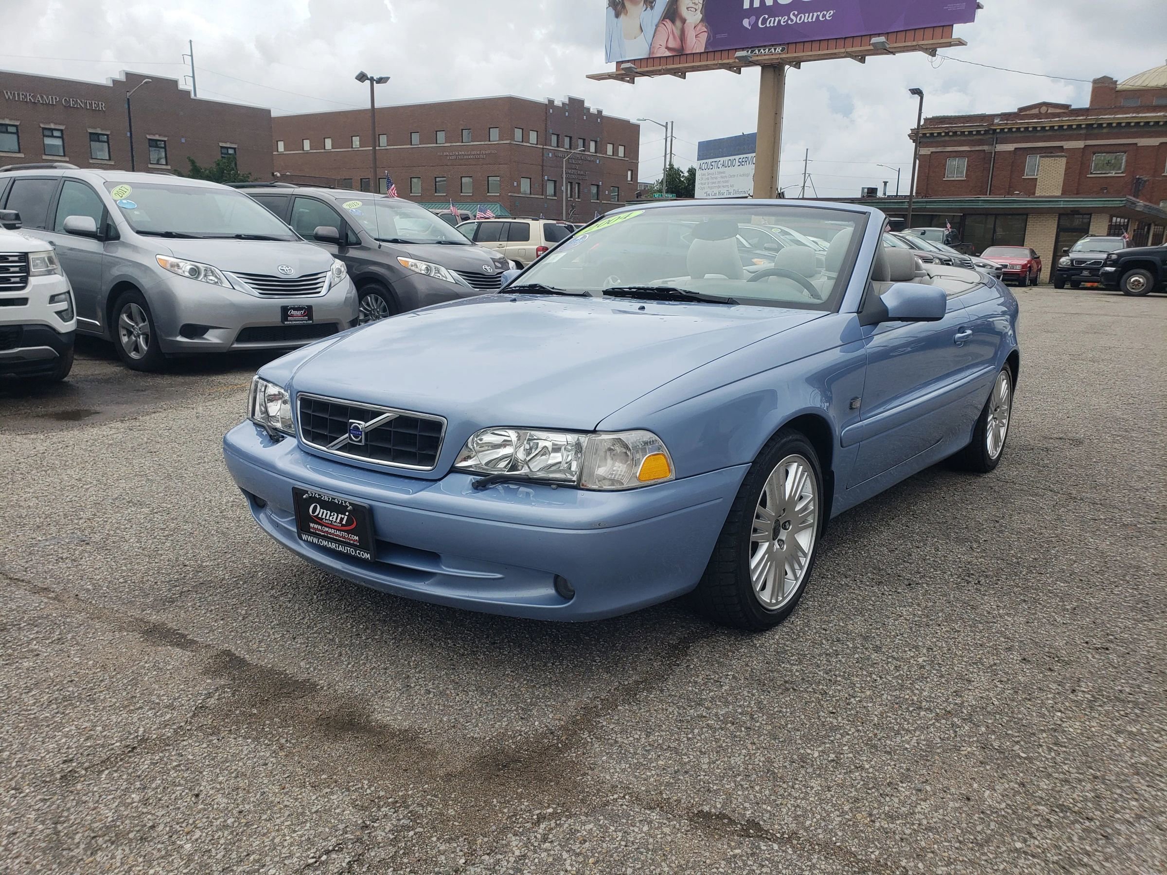 Used 2004 Volvo C70 HT image 4
