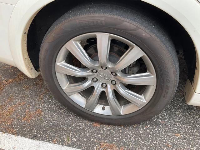 Used 2014 INFINITI QX80 Base w/ Deluxe Touring Package image 13