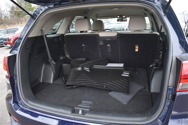 Used 2020 Kia Sorento LX w/ LX I4 Convenience Package image 16