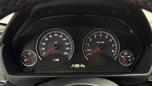 Used 2020 BMW M4 Coupe w/ Competition Package image 20