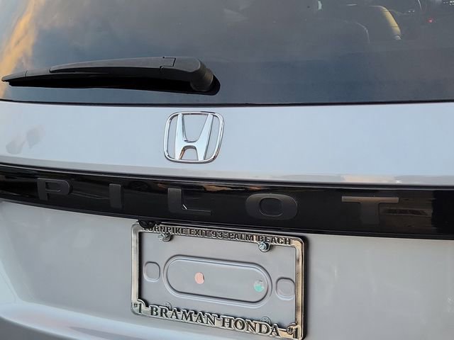 Certified 2024 Honda Pilot EX-L image 8