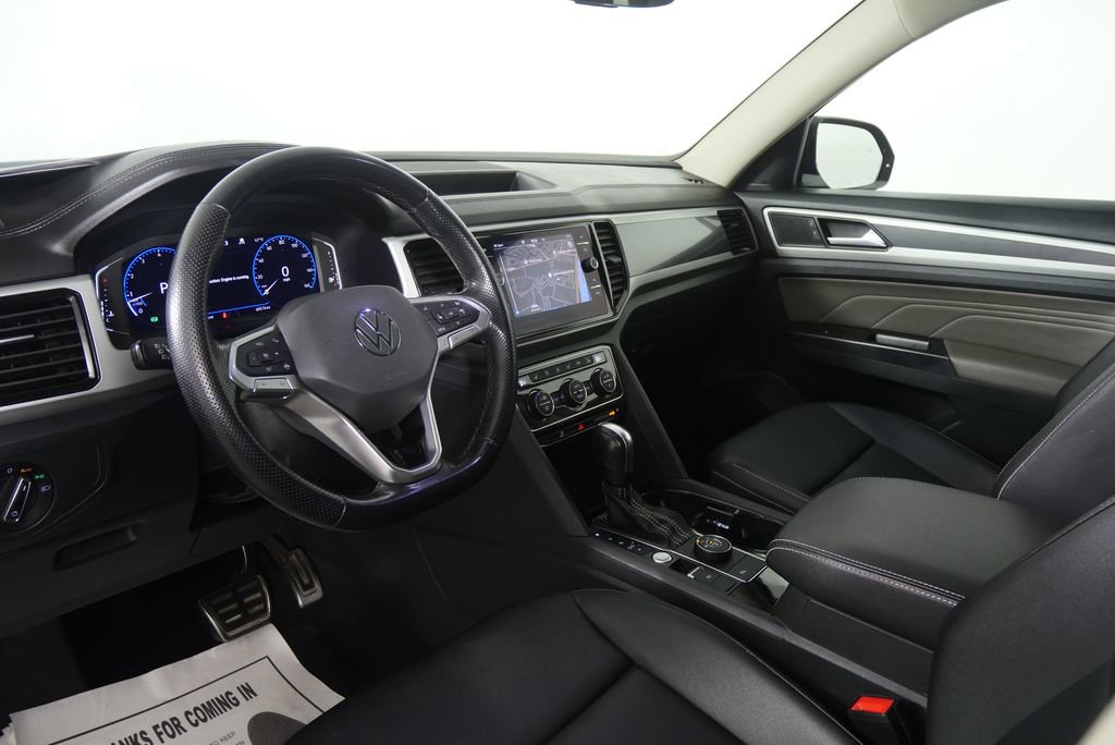 Used 2021 Volkswagen Atlas SEL R-Line image 12