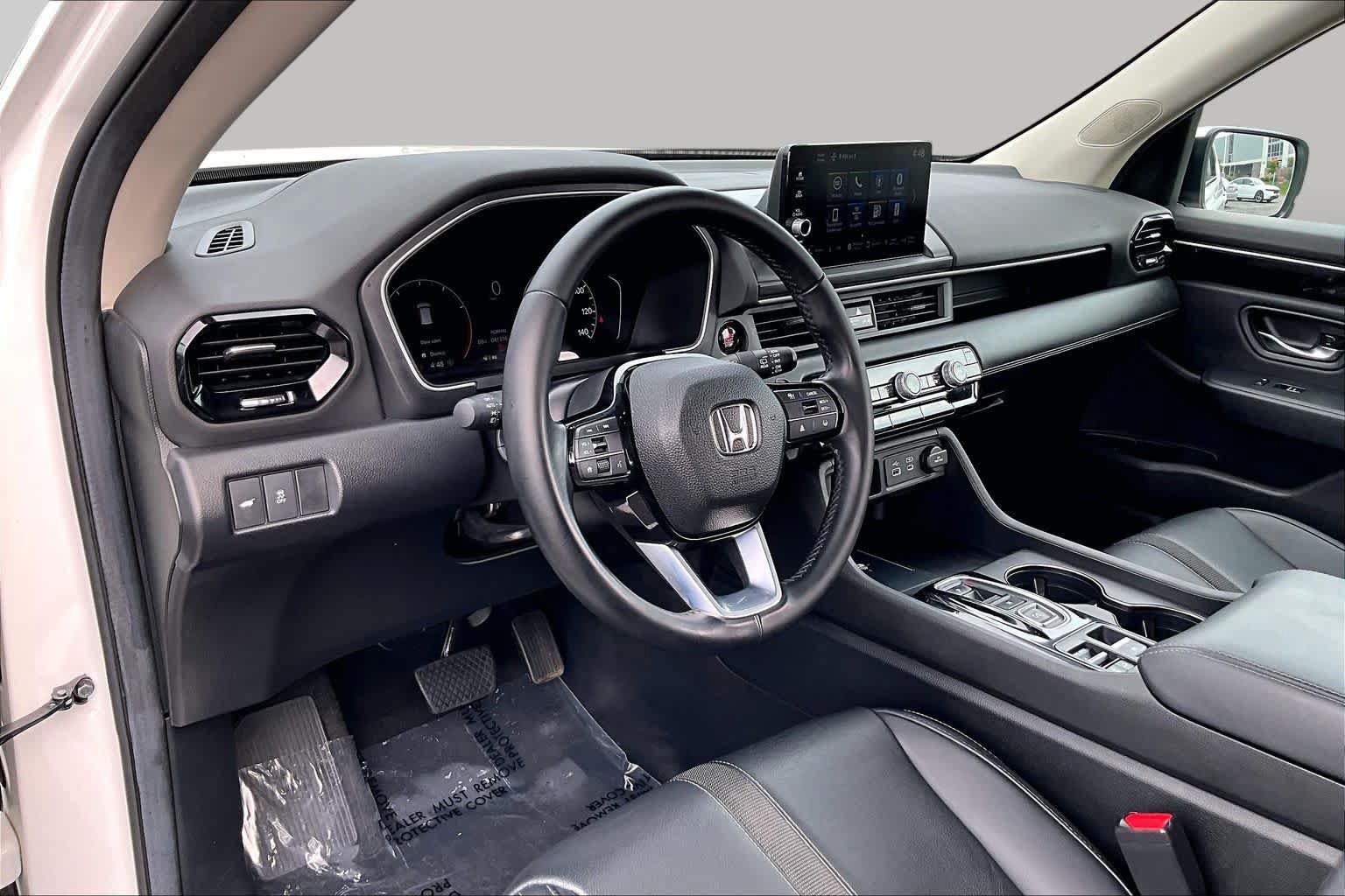 Used 2024 Honda Pilot EX-L image 18