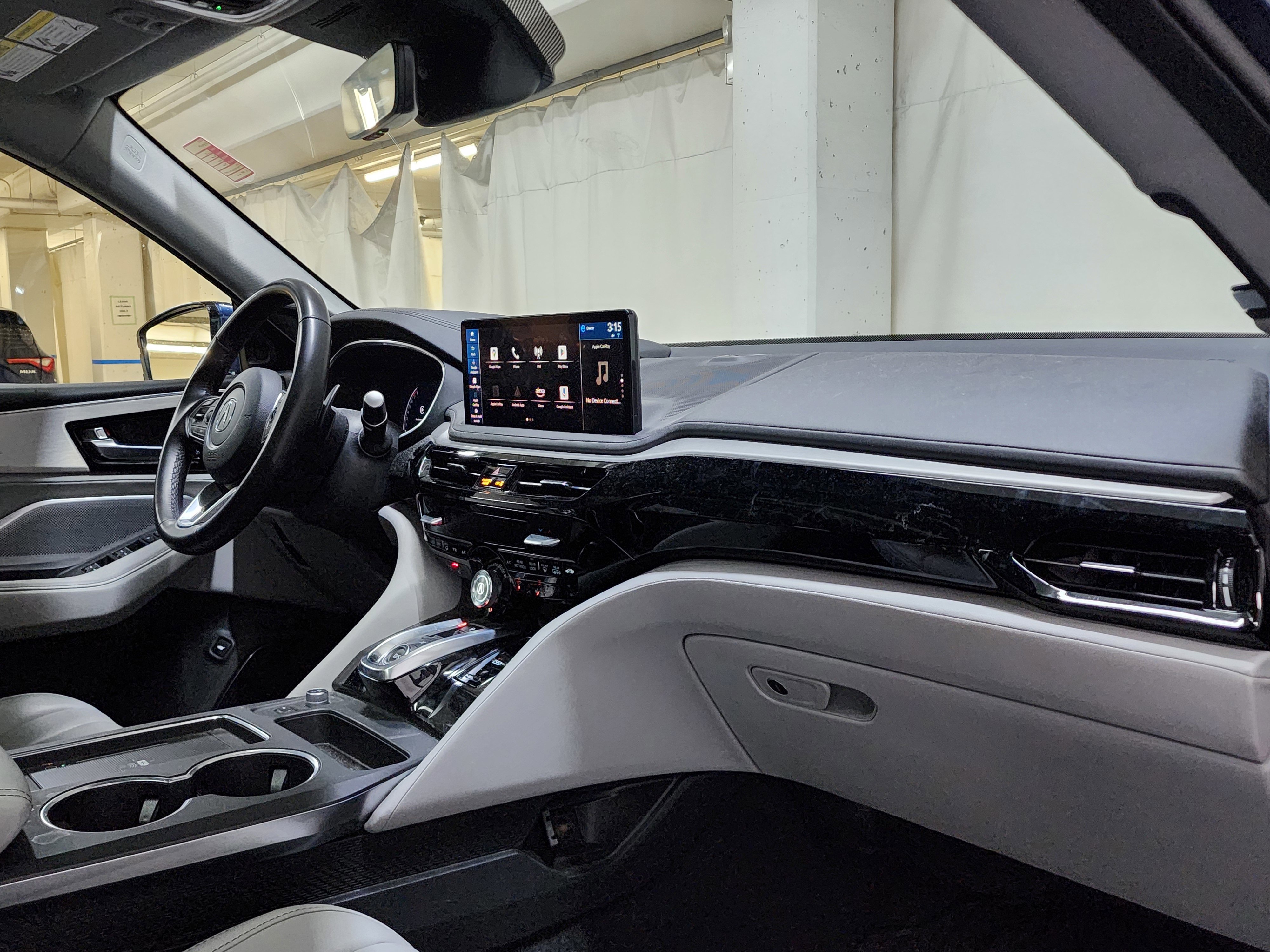 Certified 2025 Acura MDX SH-AWD w/ Technology Package image 23