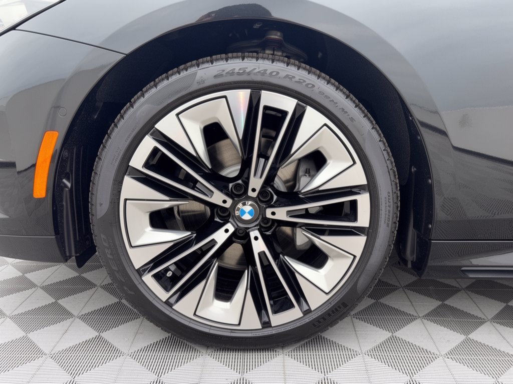 New 2027 BMW 530i RWD image 13