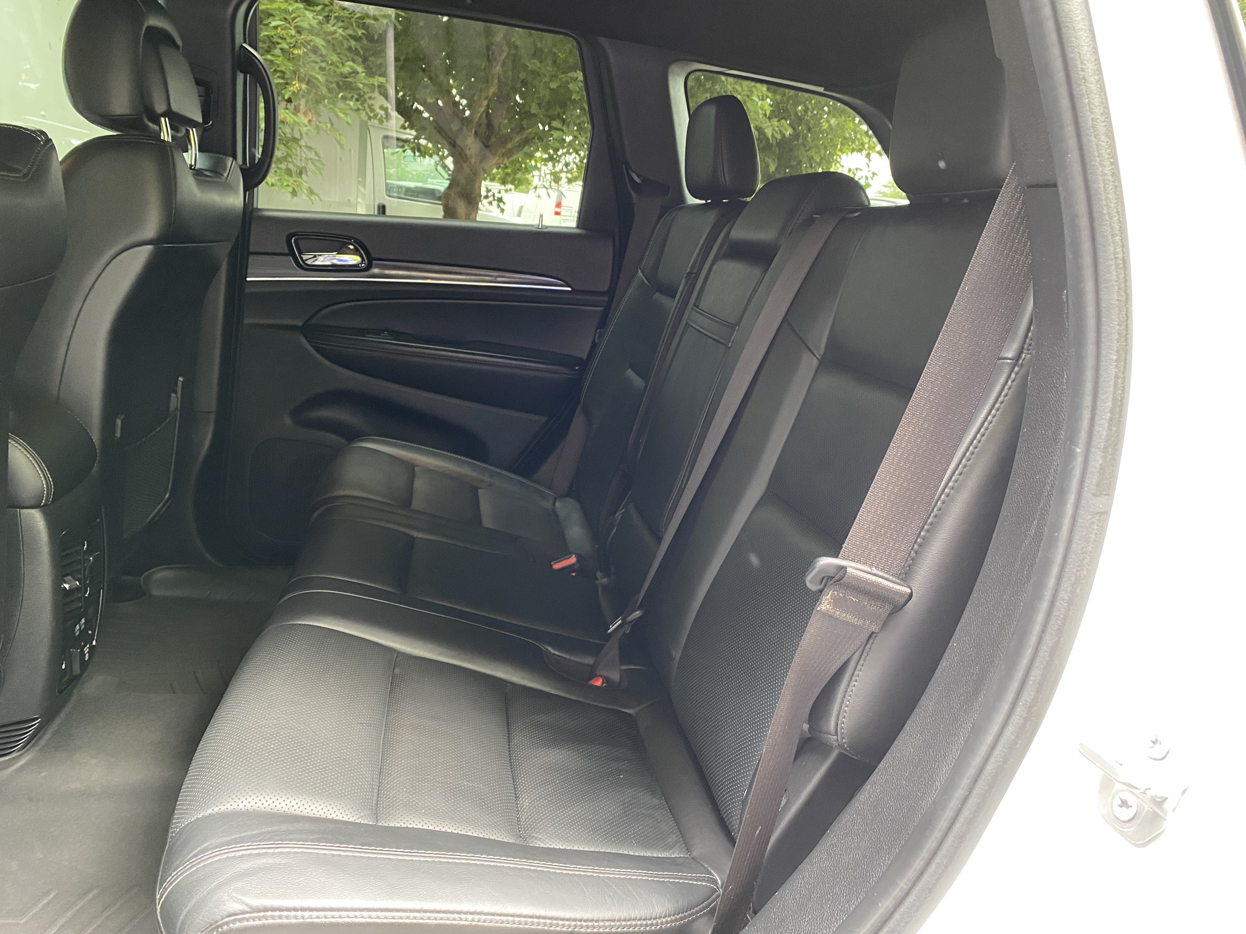 Used 2021 Jeep Grand Cherokee Limited w/ Quick Order Package 28K 80th RWD image 36