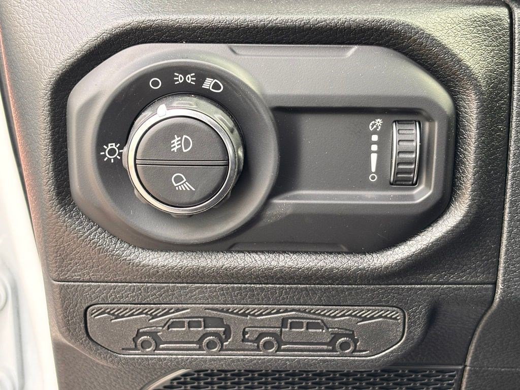 New 2026 Jeep Gladiator Sport AWD/4WD image 20