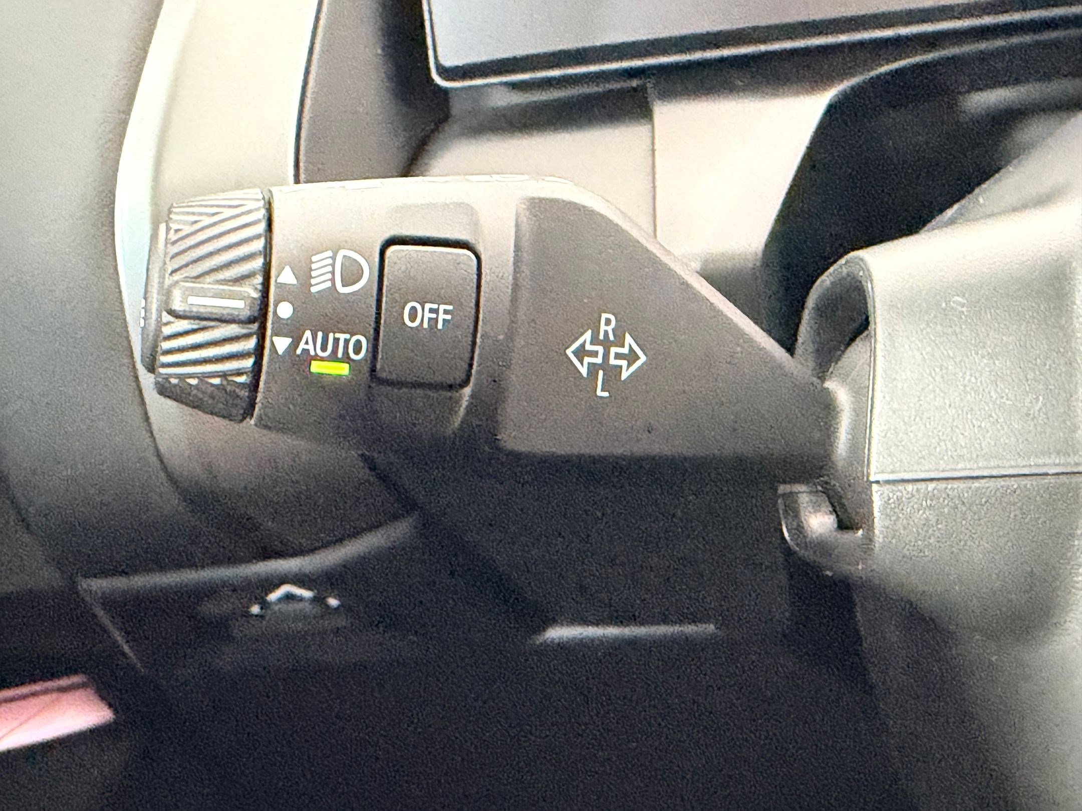 New 2026 BMW X3 xDrive30 w/ Premium Package AWD/4WD image 25