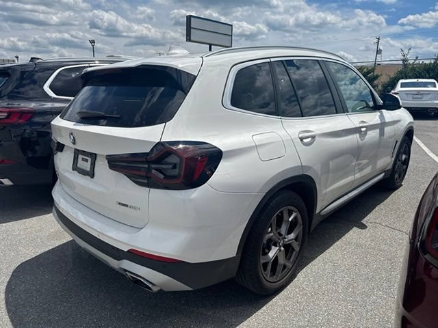 Used 2024 BMW X3 xDrive30i w/ Convenience Package AWD/4WD image 5