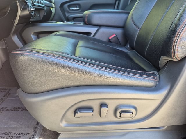 Certified 2021 Nissan Titan PRO-4X w/ Pro-4x Convenience Package AWD/4WD image 17
